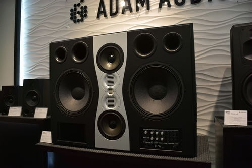 橫看成嶺側(cè)成峰 亞當(dāng)音響民用與專業(yè)監(jiān)聽(tīng)產(chǎn)品展會(huì)深度回顧